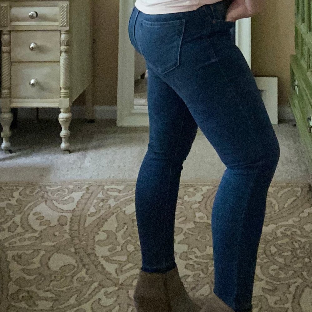 EUC Old Navy Rockstar 24/7 Jeggings 8